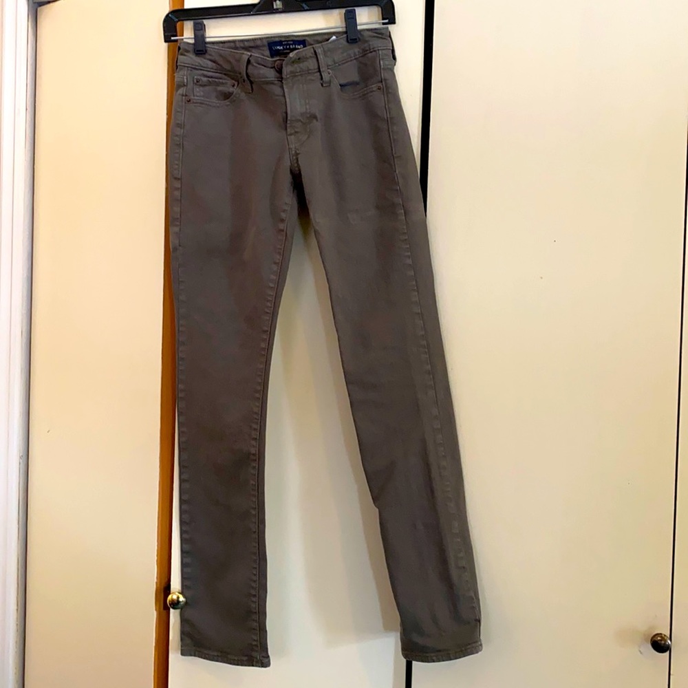 NWOT! Lucky Brand olive green jeans. Never worn!
